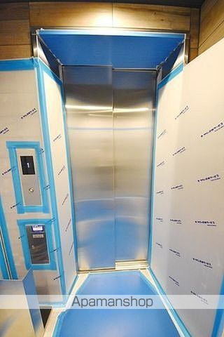 東京メトロ日比谷線 小伝馬町駅 徒歩3分 8階建 築8年の外観写真