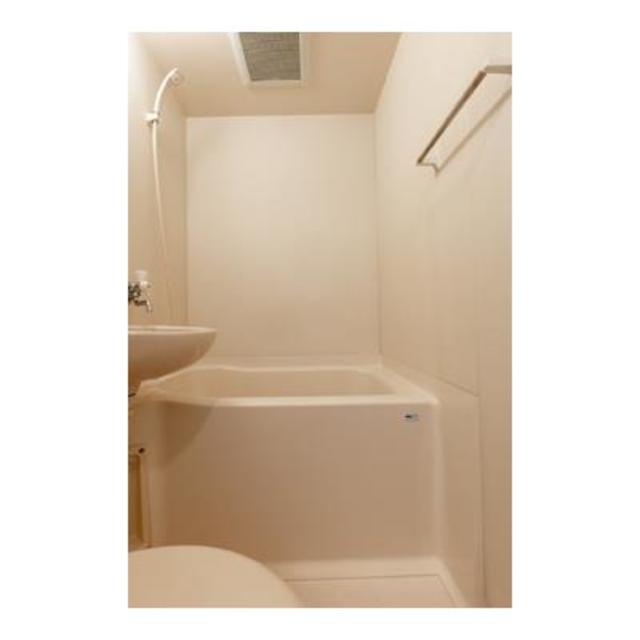 バス・シャワールーム　※写真は同タイプ住戸です。