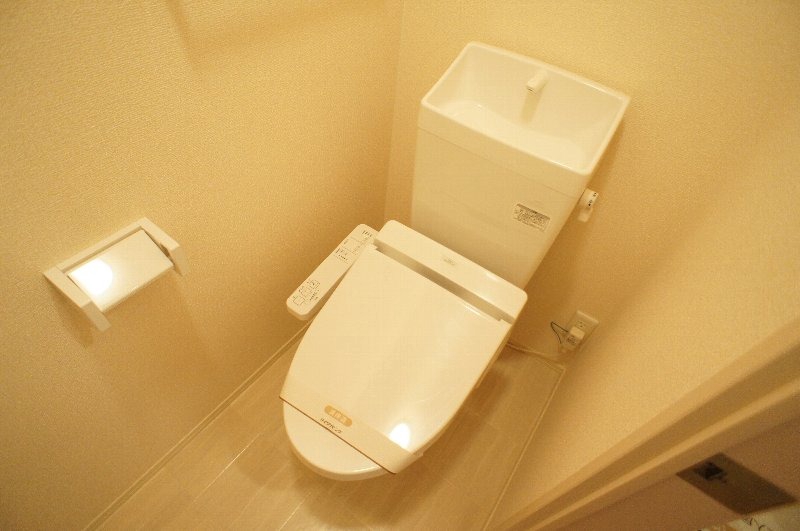 ボンヌ ジュルネのトイレ写真