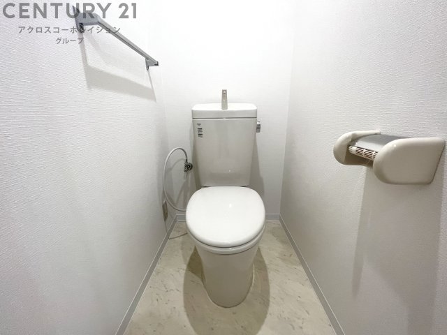 トイレ　シンプルで使いやすいトイレです♪