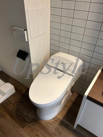 エイチエフ上野レジデンスイーストのトイレ写真