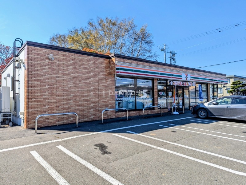 コンビニ　セブンイレブン清水町南店（コンビニ）まで593m