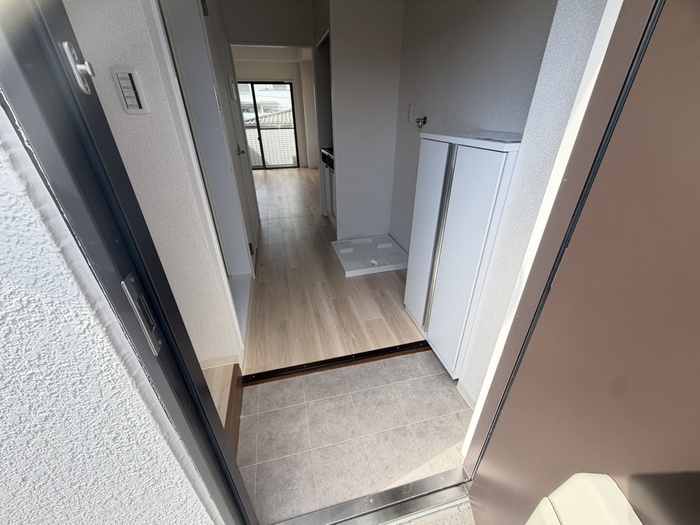 三好ビルの玄関写真