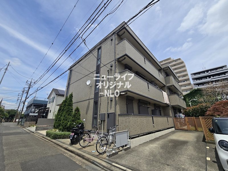 小田急江ノ島線 南林間駅 徒歩4分 3階建 築19年の外観写真