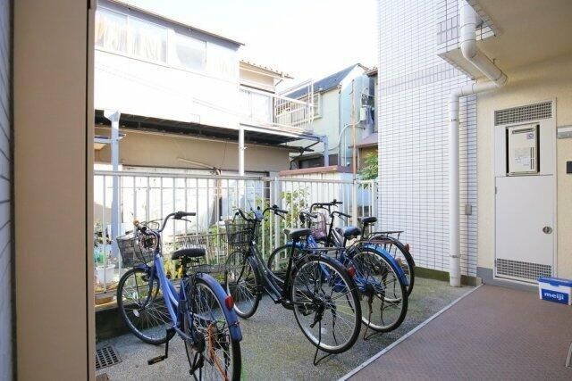 ＪＲ埼京線 板橋駅 徒歩8分 3階建 築37年の外観写真