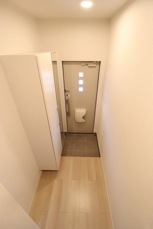 ベル フロイデ Iの玄関写真