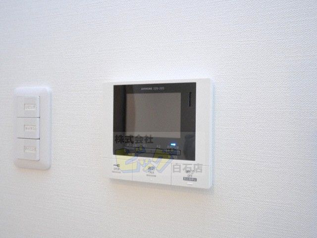 セキュリティ　防犯面で安心のＴＶモニターホン設備が付いています♪