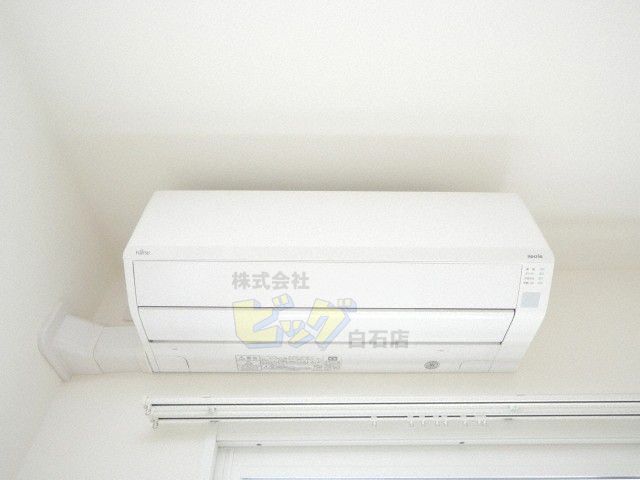 その他設備　エアコン完備で暑い夏も快適です♪
