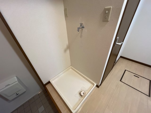 その他　洗濯機置場