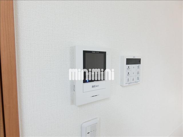 セキュリティ　突然の来客時もＴＶモニターホンでしっかり確認。