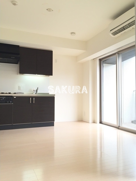 居室・リビング　開放感のあるゆったりとしたお部屋です♪
