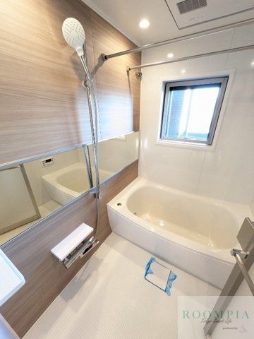 バス・シャワールーム　※同間取別室参考画像