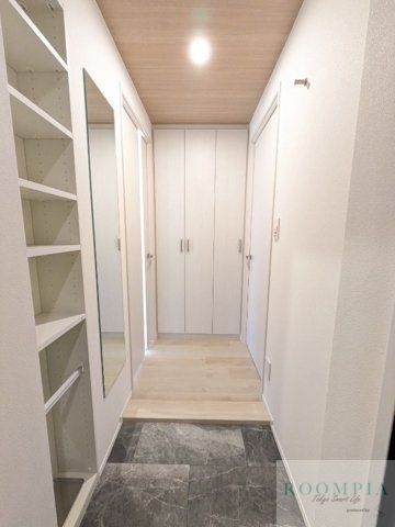 玄関　※同間取別室参考画像