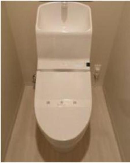ＪＲ中央線 東中野駅 徒歩7分 9階建 築9年のトイレ写真