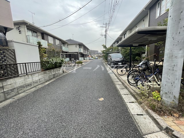 メゾン幕張 Bの外観写真