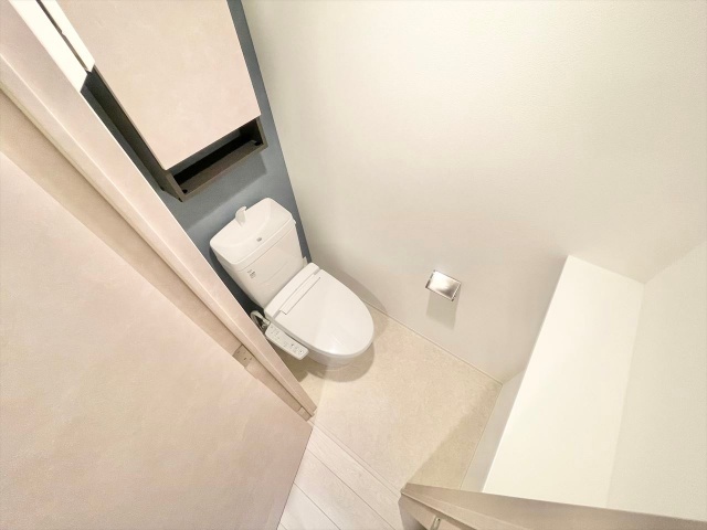 トイレ　同一建物内１００５号室内装写真転載
