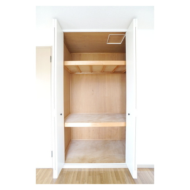 収納　シンプルで使いやすいクローゼット