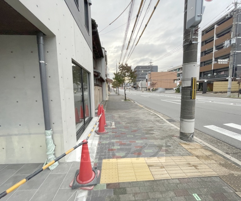 その他　・建築中