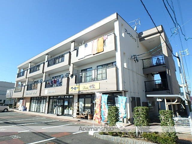 プレイスライフの外観写真