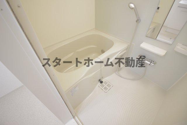 バス・シャワールーム　きれいなお風呂です