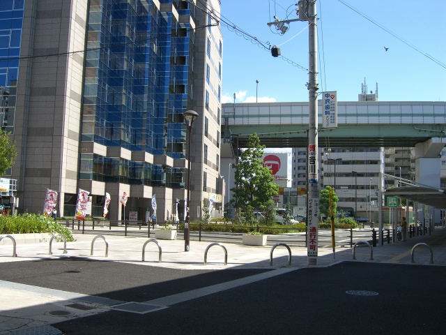 その他　駅前（その他）まで14m