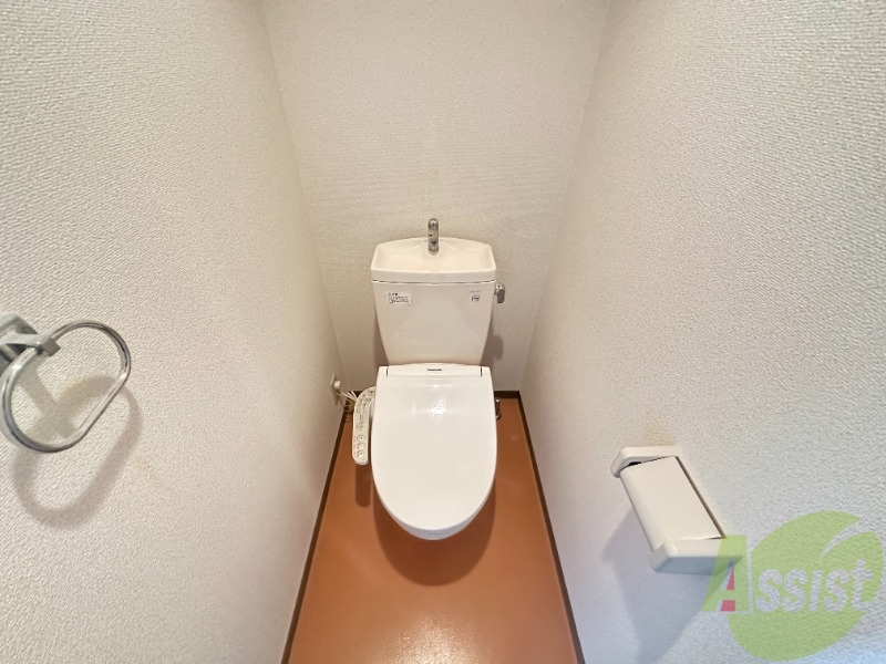 トイレ　ウッシュレットついてます。