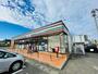 コンビニ　セブンイレブン名取飯野坂店（コンビニ）まで450m