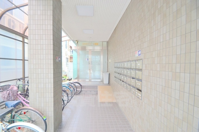 その他　エントランス