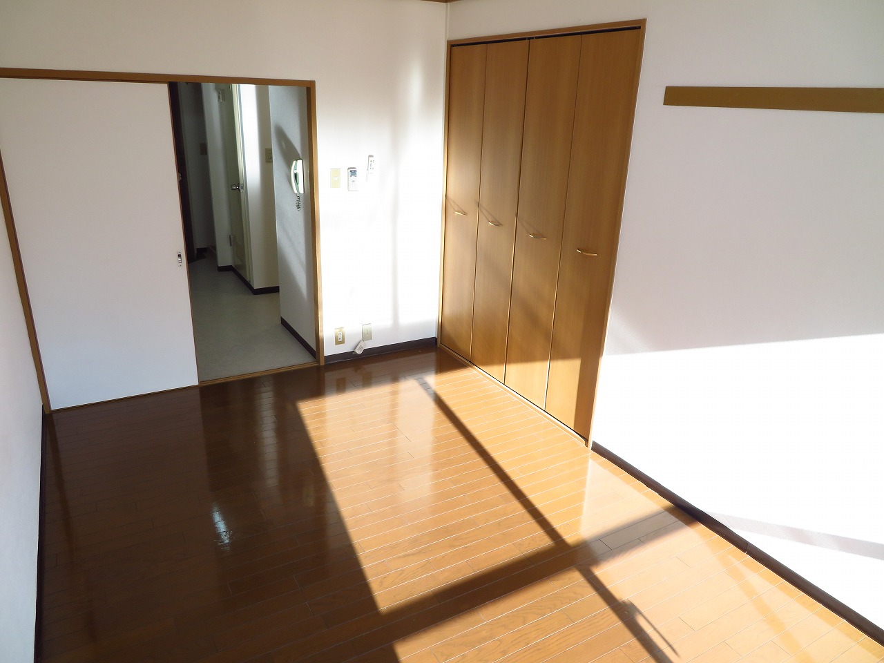 その他部屋・スペース　南向きで明るい室内