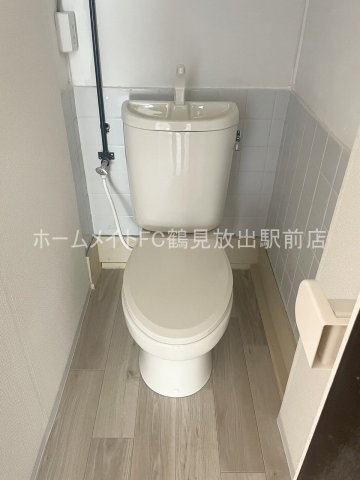 ＪＲ片町線 放出駅 徒歩10分 2階建 築59年のトイレ写真