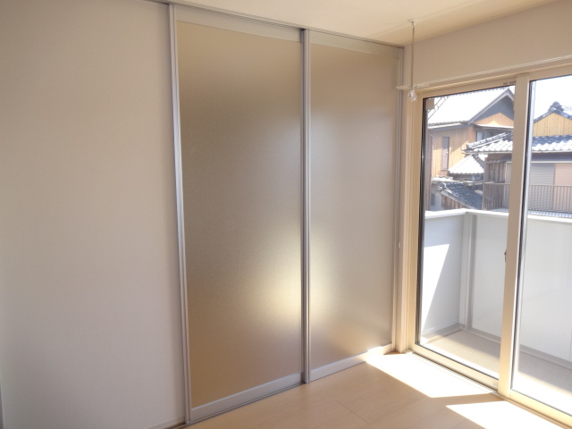 その他設備　リビング建具