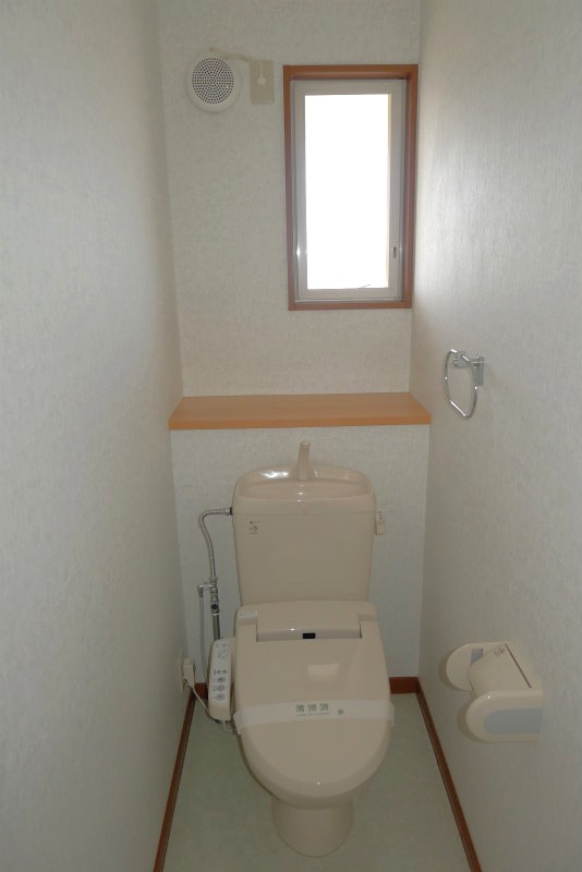 ピュアハイツA棟のトイレ写真