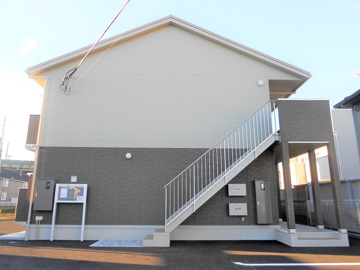 建物外観　人気のD-room物件です。希少なペット可物件です。