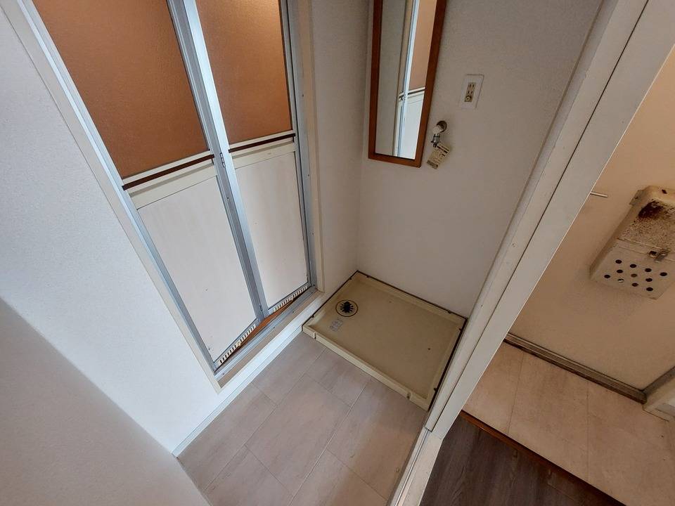 洗面設備　洗濯機置場