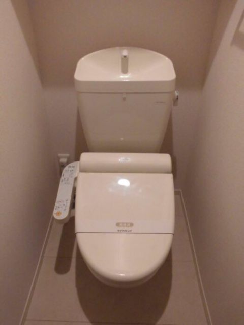 【グランボヌール　IIのトイレ】