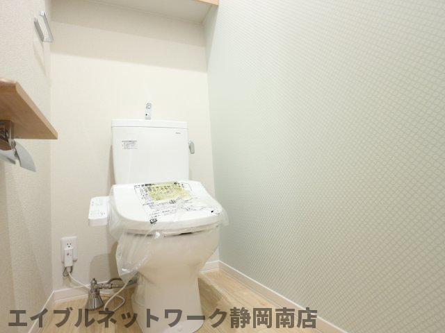 トイレ　ゆったりとした空間のトイレです