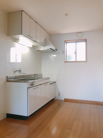 キッチン　きれいなキッチンで掃除もらくらく★ ※同タイプの写真です