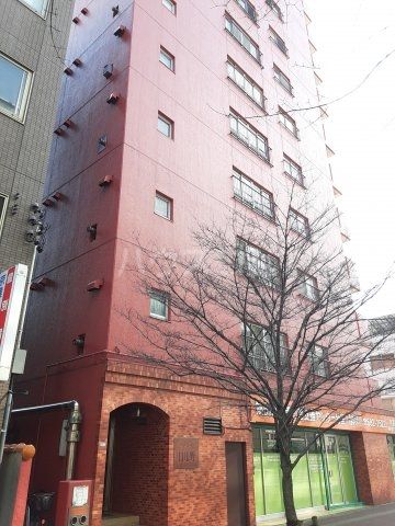 シャンボール日比野の建物外観