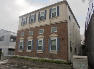 建物外観　落ち着いた重厚感のある外観♪