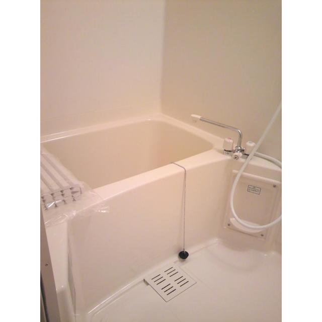 バス・シャワールーム　バスルーム