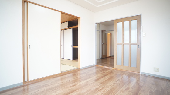 居室・リビング　リビング