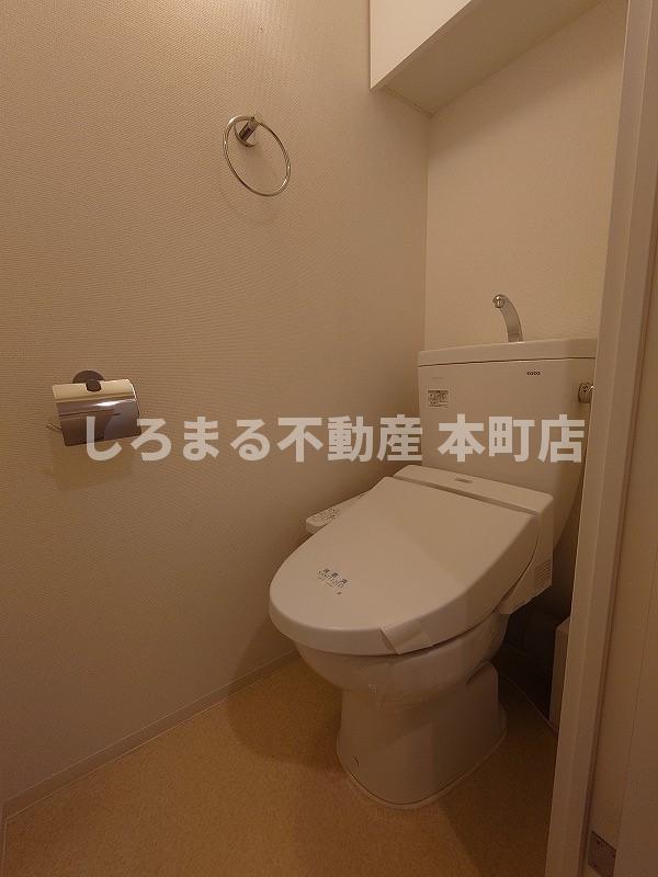 【SERENiTE本町refletのトイレ】