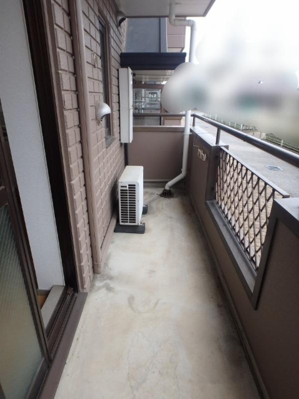 バルコニー　図面と現状に相違がある場合には現状を優先