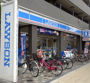 コンビニ　ローソン 浪速警察署前店（コンビニ）まで120m
