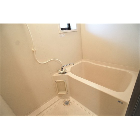 バス・シャワールーム　追い焚き機能付き