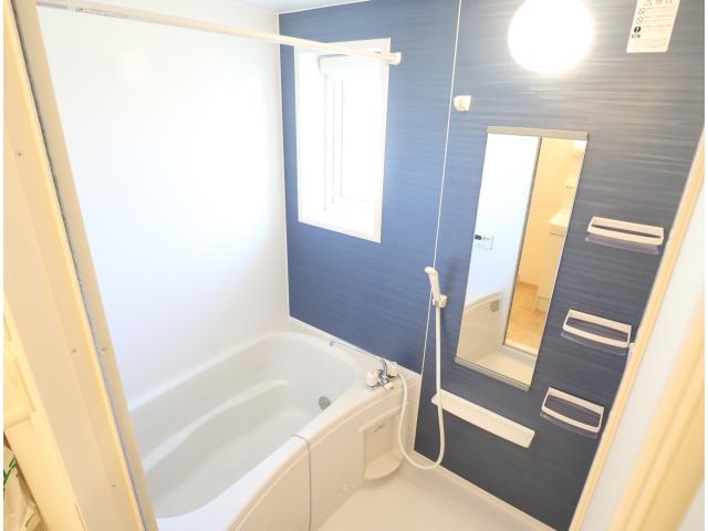 バス・シャワールーム　日々の暮らしに欠かせないお風呂です