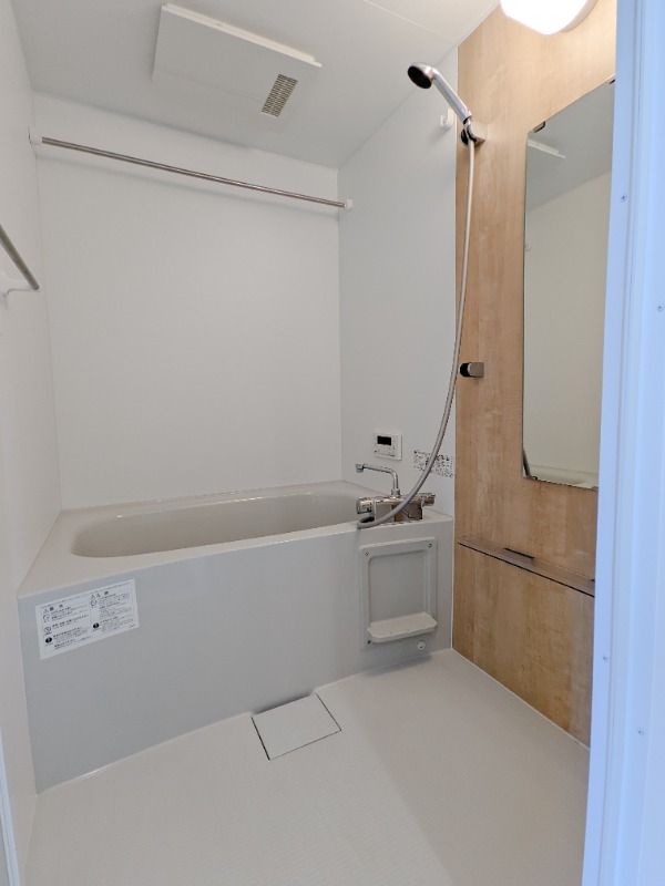 バス・シャワールーム　図面と現状に相違がある場合には現状を優先