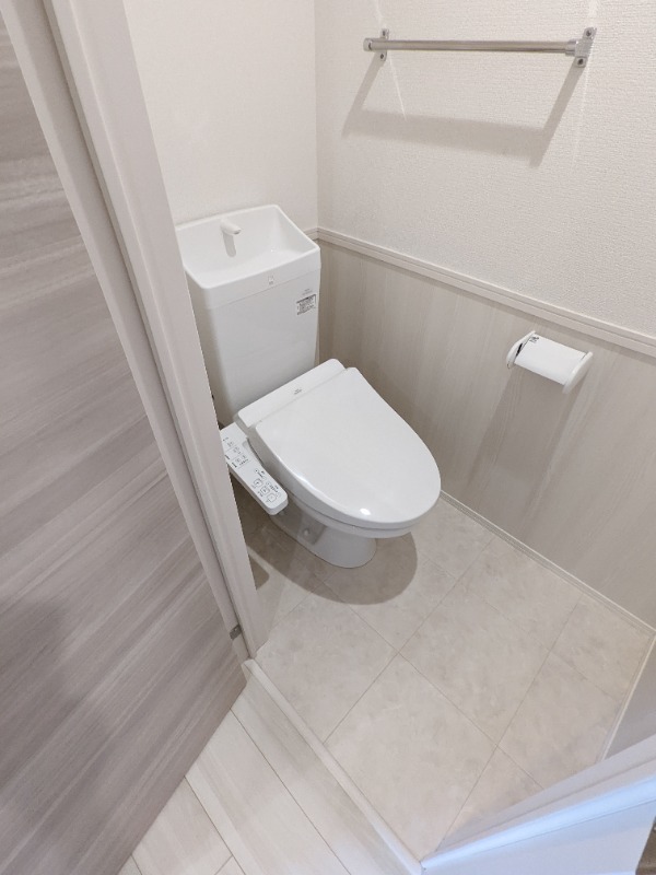 トイレ　図面と現状に相違がある場合には現状を優先