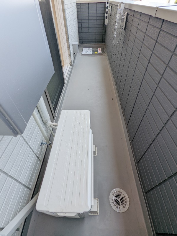 バルコニー　図面と現状に相違がある場合には現状を優先