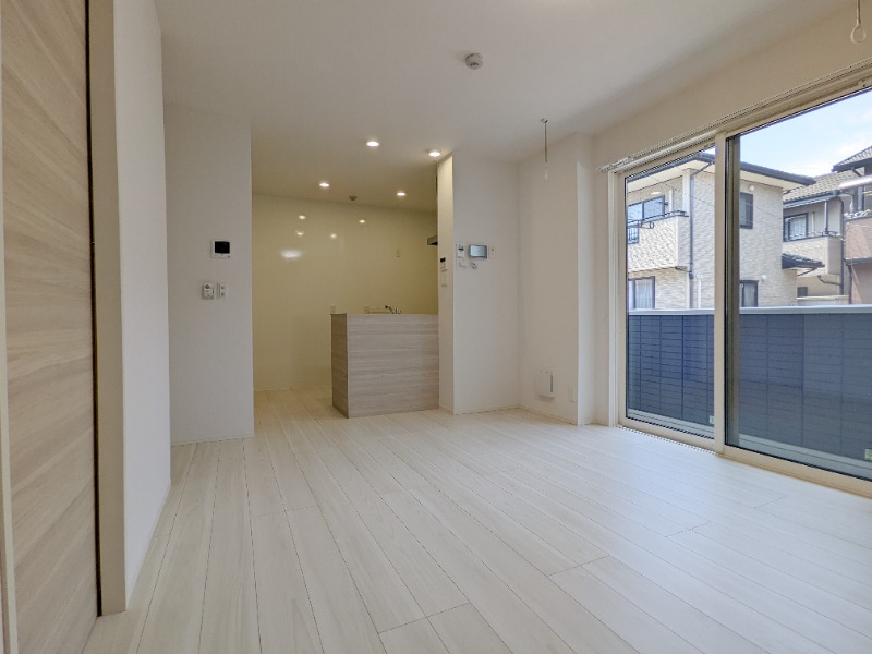 居室・リビング　図面と現状に相違がある場合には現状を優先